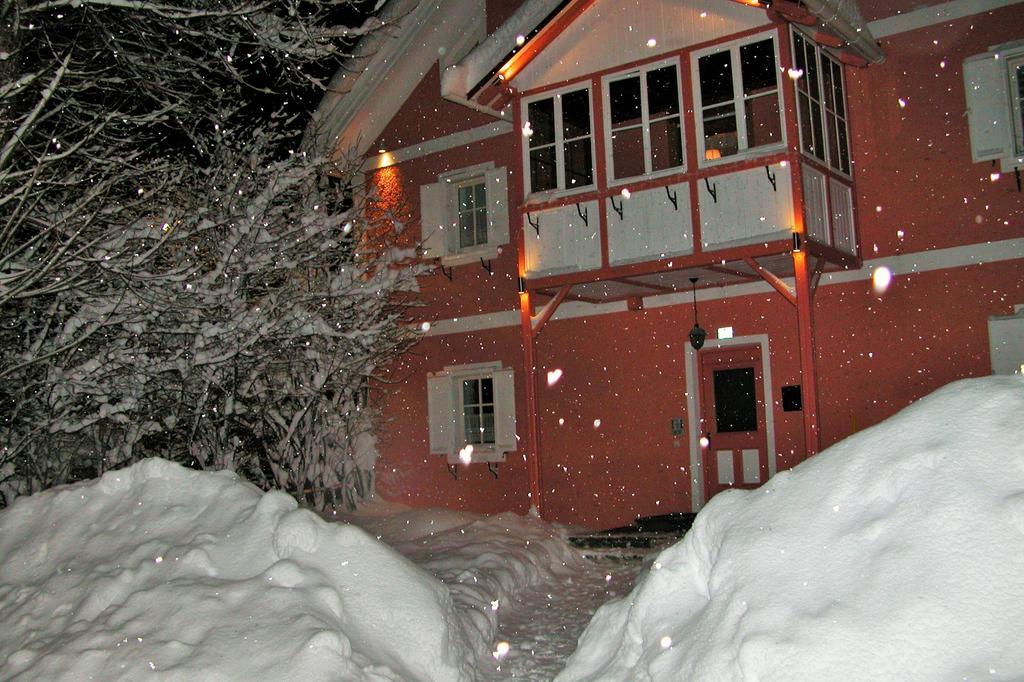 Residenze Sonnenschein Aparthotel Вилабаса Екстериор снимка